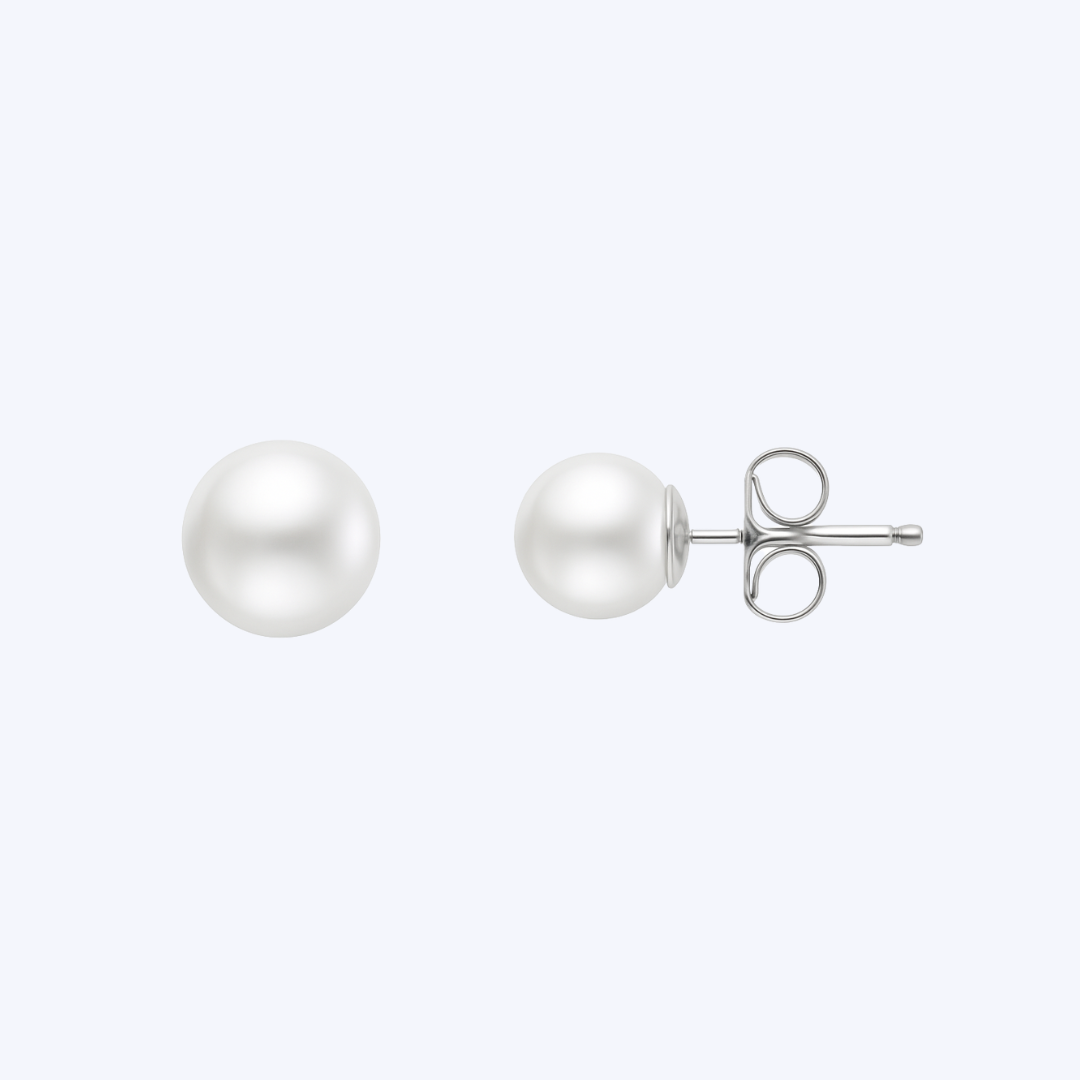 Classic Pearl Studs