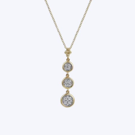 Graduating Diamond Cluster Pendant Necklace