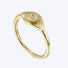 Load image into Gallery viewer, Diamond Starburst Signet Ring
