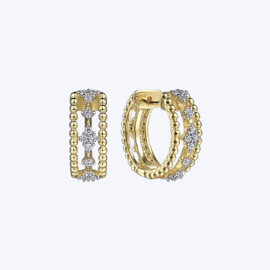 Diamond Bujukan Huggie Earrings