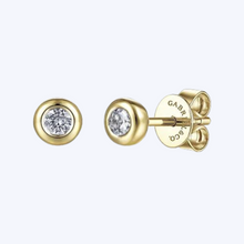 Load image into Gallery viewer, White Sapphire Stud Earrings
