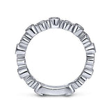 Round & Clover Diamond Milgrain Edged Ring