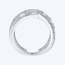 Load image into Gallery viewer, Lusso Diamond Criss-Cross Ring
